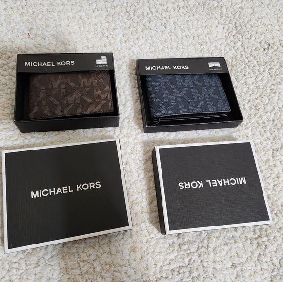 MICHAEL KORS BLUE SLIM BILLFOLD WALLET WITH ORIGINAL GIFT BOX - Picture 4 of 10